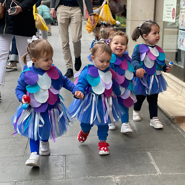 Festes populars a la llar d'infants Mickey Mouse